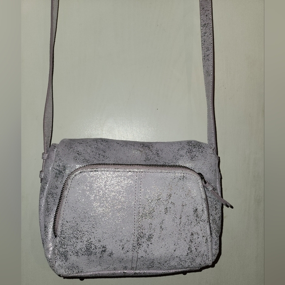 Aimee Kestenberg iridescent metallic light purple silver Bali crossbody … - Picture 6 of 9